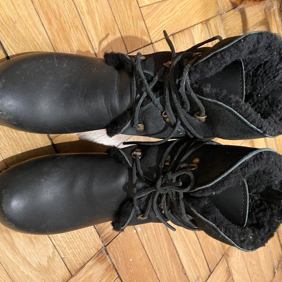 No6 Shearling lace up boot - Picture 2 of 6